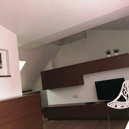 Comfy Master Street Loft